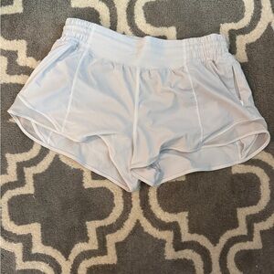 Hotty Hot High-Rise Lined Short 4 inches